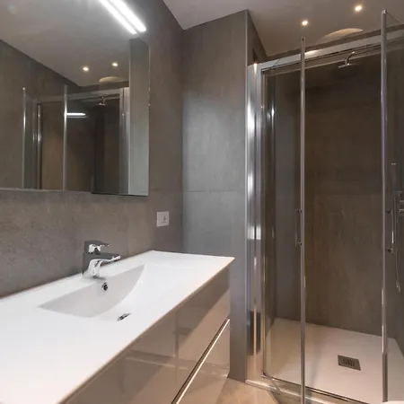 Brera Luxury Near Duomo With Wifi * ميلان