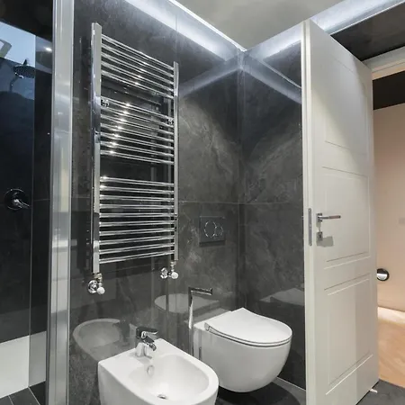 Brera Luxury Near Duomo With Wifi Apartament *