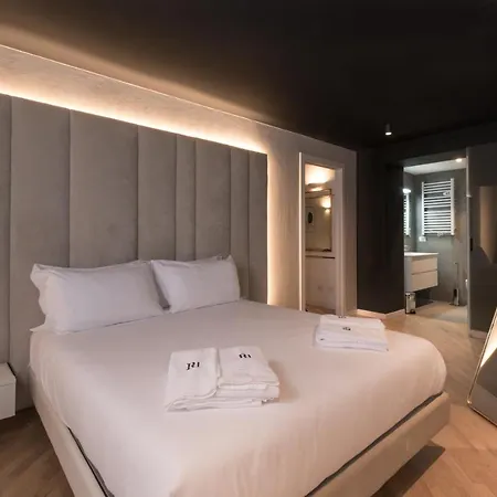 Brera Luxury Near Duomo With Wifi Mediolan
