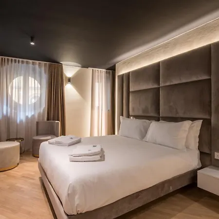 Brera Luxury Near Duomo With Wifi Apartament