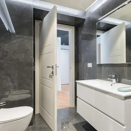 Brera Luxury Near Duomo With Wifi Apartament Mediolan
